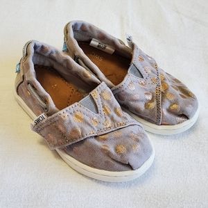 Toddler Toms
